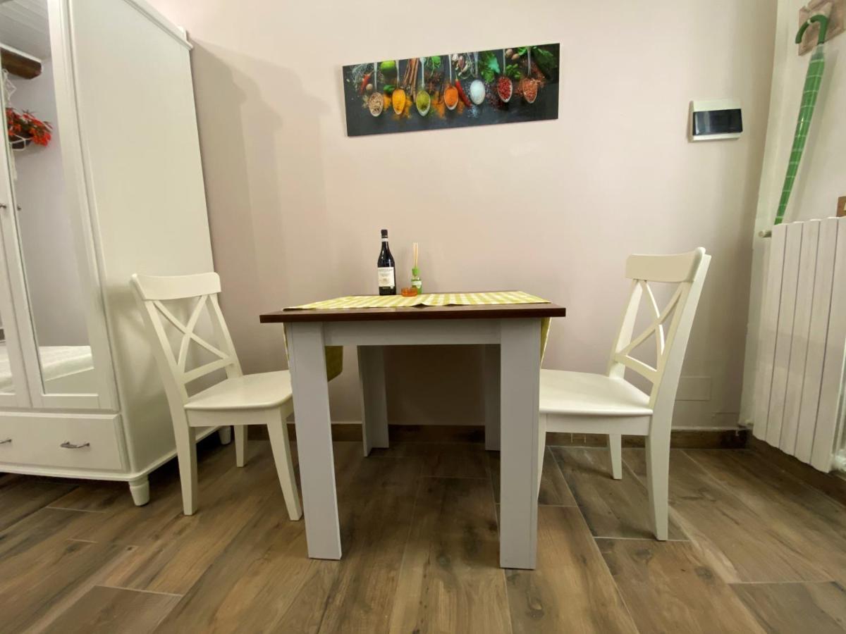Nicolaus Apartment Sesto Calende Bagian luar foto