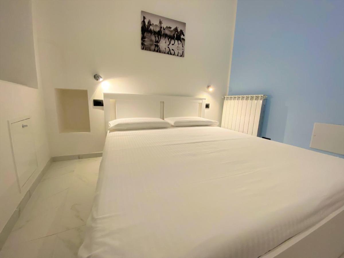 Nicolaus Apartment Sesto Calende Bagian luar foto