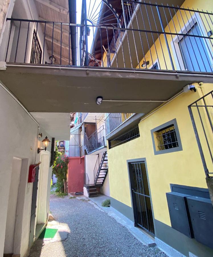Nicolaus Apartment Sesto Calende Bagian luar foto