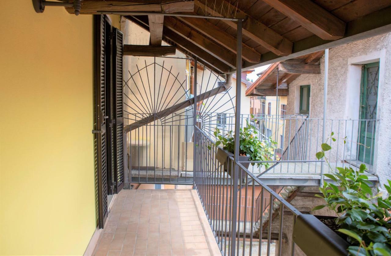 Nicolaus Apartment Sesto Calende Bagian luar foto