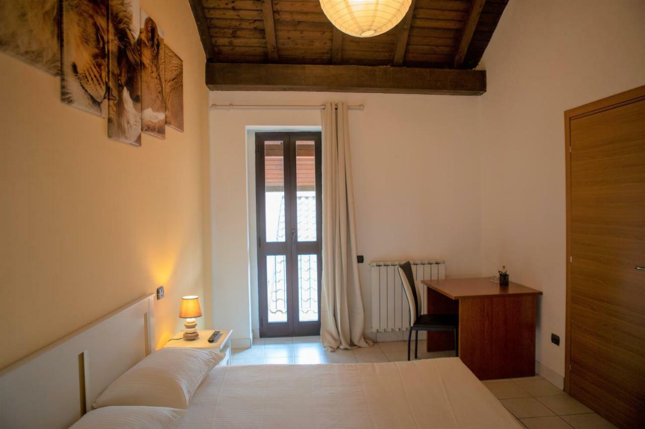 Nicolaus Apartment Sesto Calende Bagian luar foto